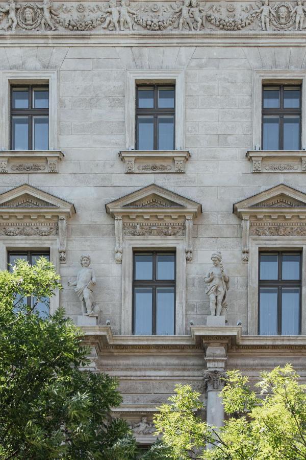 Hotel Oktogon Haggenmacher Budapeste Exterior foto